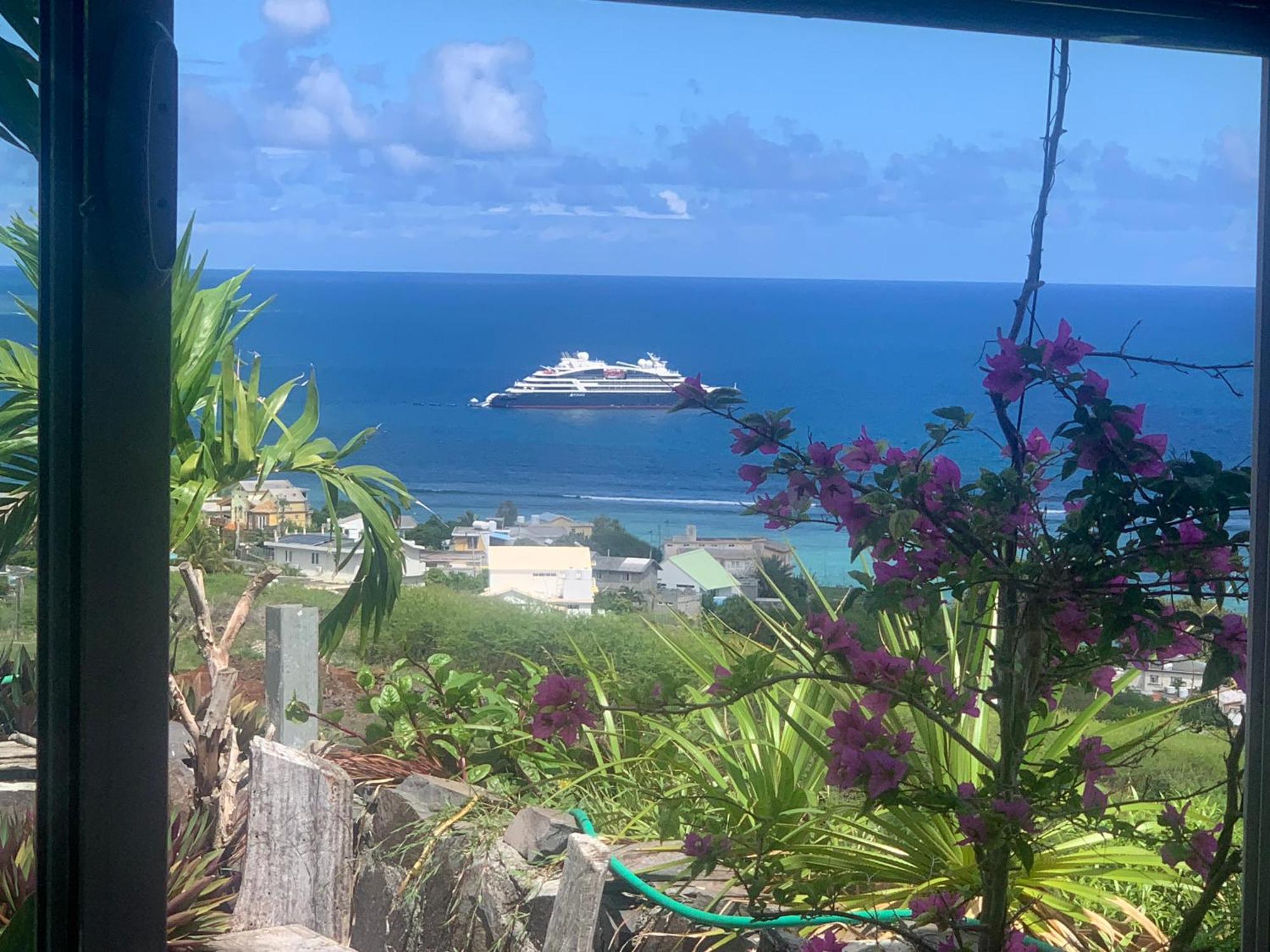 Ocean Bay Port Mathurin